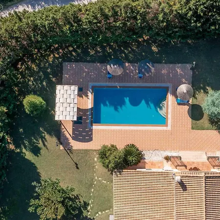 Lefki Limni Retreat 300m From