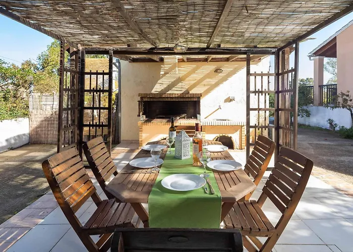 Lefki Limni Retreat 300m From